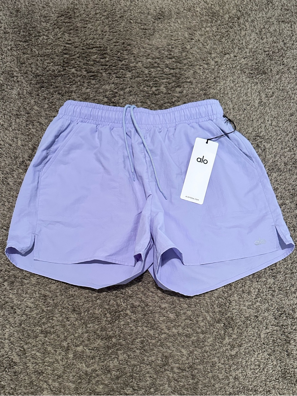 ALO Yoga Women’s Light Lavender Athletic Shorts